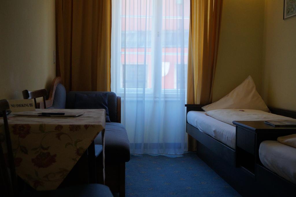 Hotel Happ Innsbruck Værelse billede